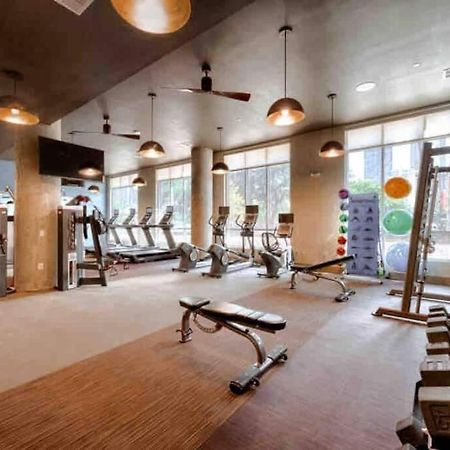 Downtown Living 1Br W/ Free Parking Garage Apartment Houston Ngoại thất bức ảnh
