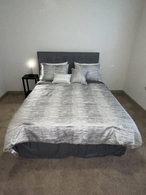 Downtown Living 1Br W/ Free Parking Garage Apartment Houston Ngoại thất bức ảnh