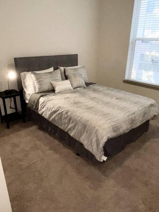 Downtown Living 1Br W/ Free Parking Garage Apartment Houston Ngoại thất bức ảnh